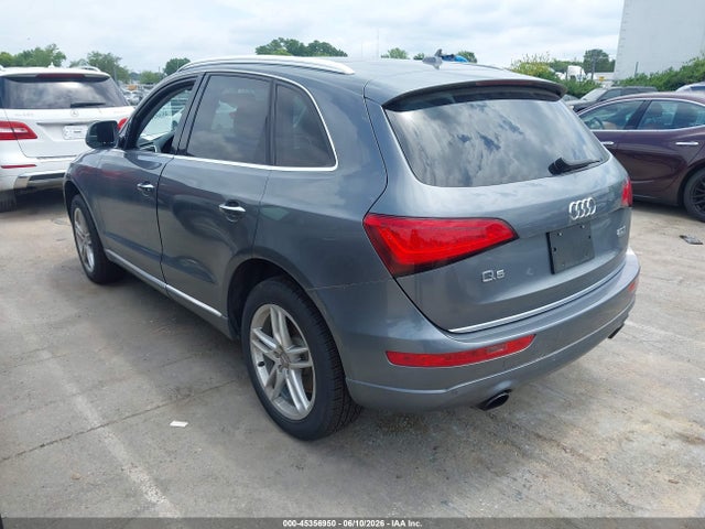 Audi Q5 2.0t Premium