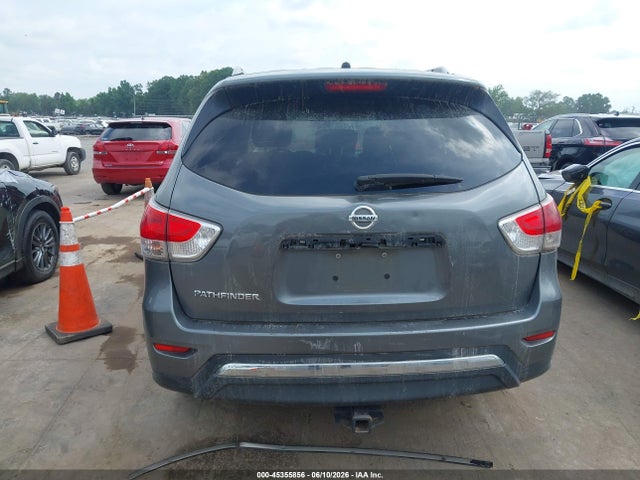 Nissan Pathfinder S