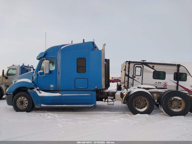 Freightliner Conventional Columbia