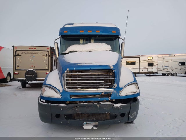 Freightliner Conventional Columbia