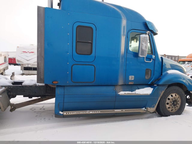 Freightliner Conventional Columbia
