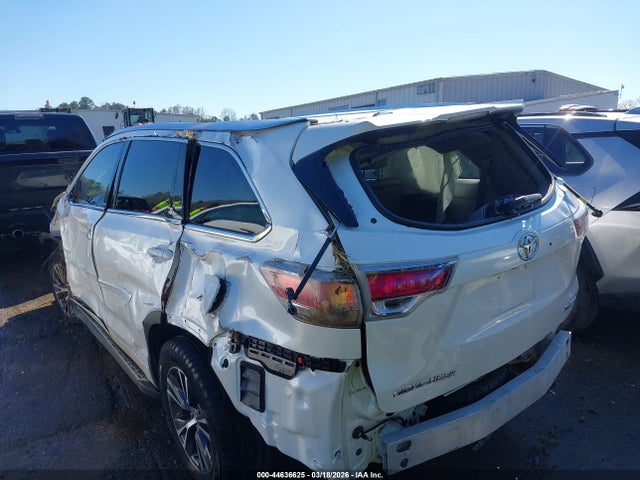 Toyota Highlander Xle V6
