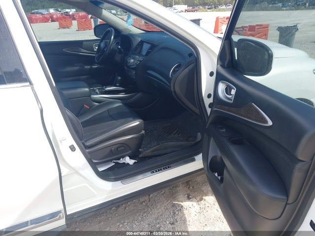 INFINITI Qx