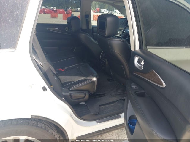 INFINITI Qx