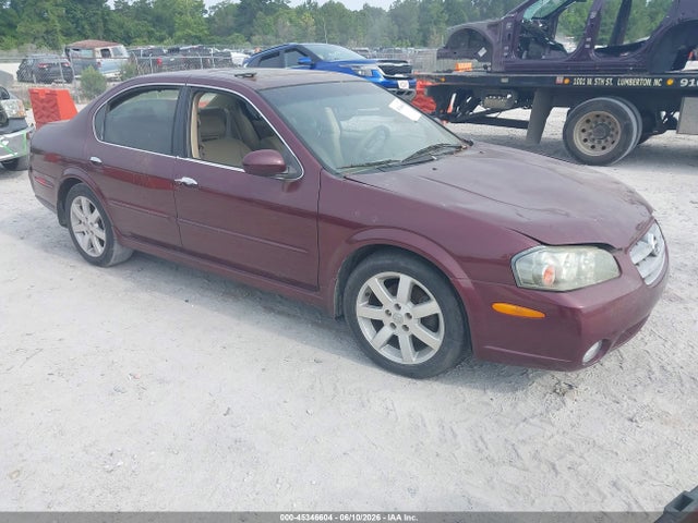 Salvage Nissan Maxima Image