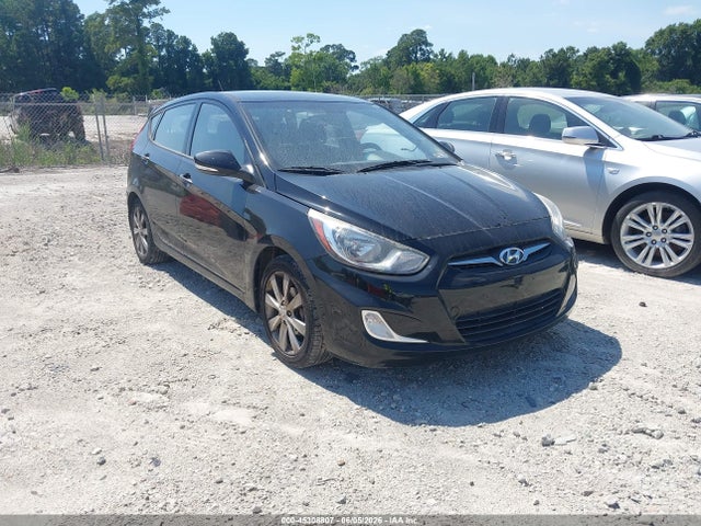 Salvage Hyundai ACCENT Image