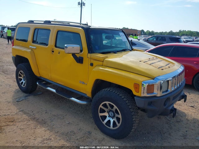 Salvage HUMMER H3 Image