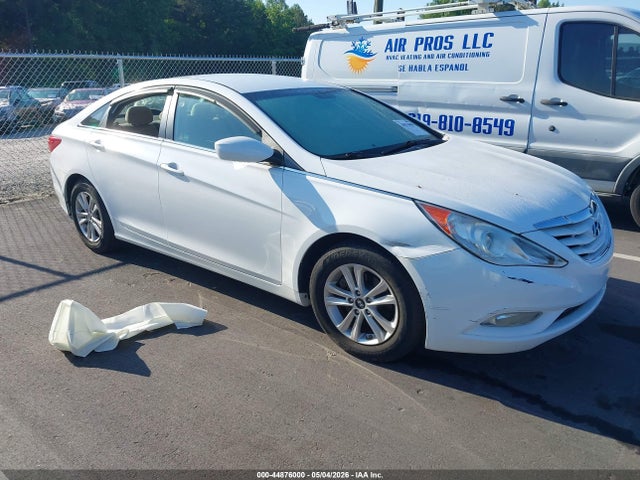 Salvage Hyundai SONATA Image