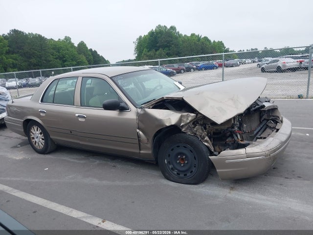 Ford Crown Victoria