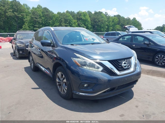 Salvage Nissan Murano Image