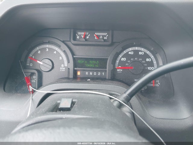 Ford E-350 Xlt