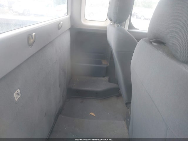 Nissan Frontier Standard