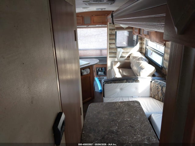 Keystone Springdale 266rl Travel Trailer