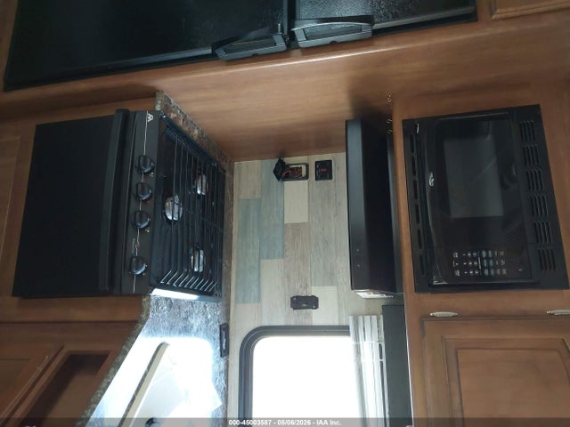 Keystone Springdale 266rl Travel Trailer