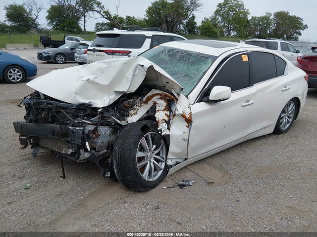 INFINITI Q50 3.0t Premium
