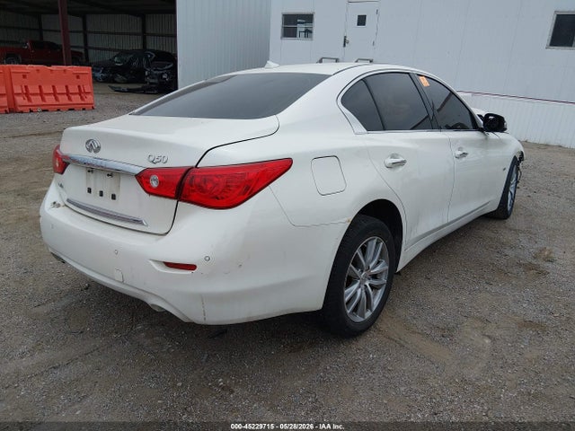 INFINITI Q50 3.0t Premium