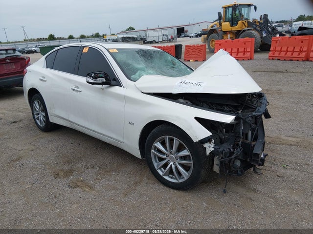 Salvage INFINITI Q50 Image