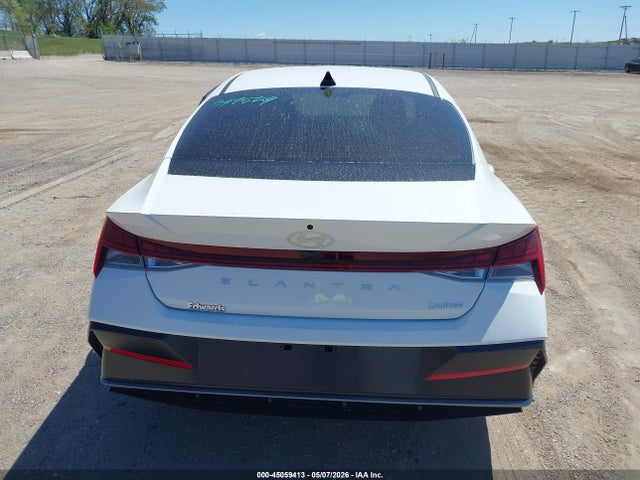 Hyundai ELANTRA Limited