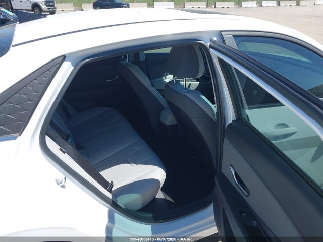 Hyundai ELANTRA Limited