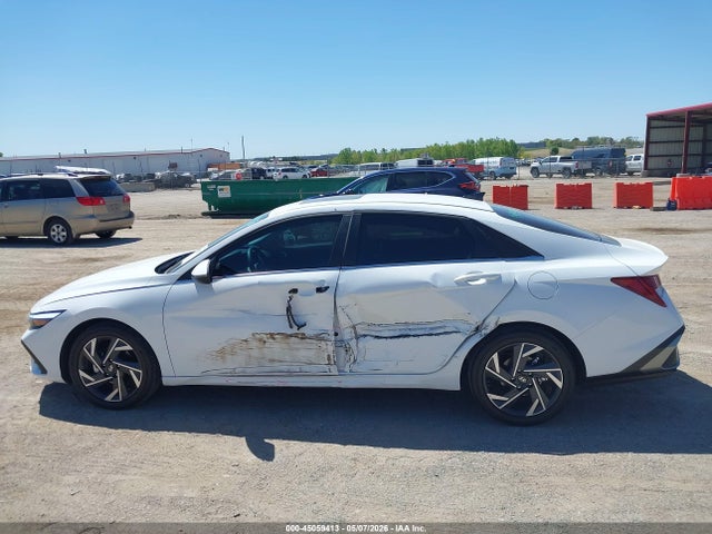 Hyundai ELANTRA Limited