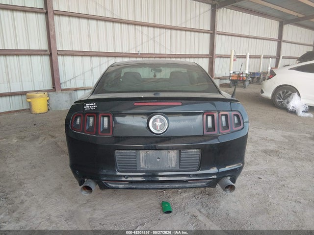 Ford Mustang V6 Premium