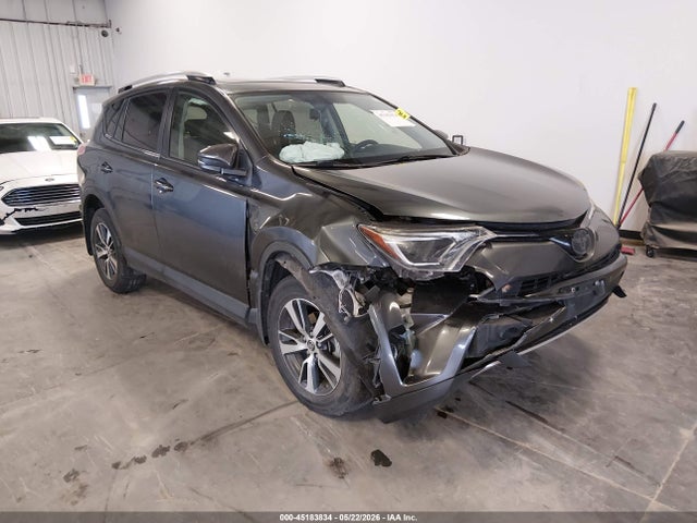 Salvage Toyota RAV4 Image