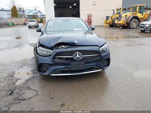 Mercedes-Benz E-Class 4matic