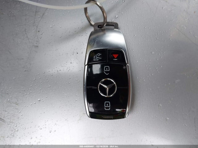 Mercedes-Benz E-Class 4matic