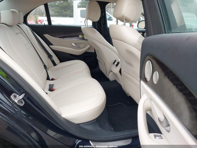 Mercedes-Benz E-Class 4matic