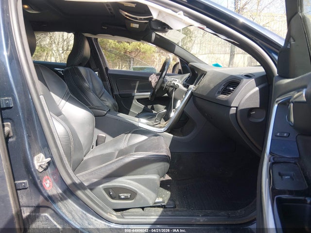 Volvo V60 T5 Premier