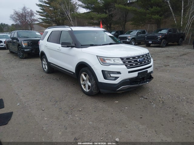 Salvage Ford Explorer Image