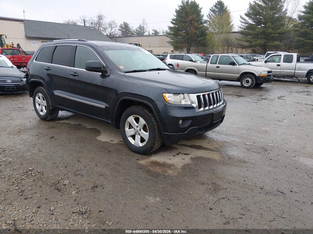 Salvage Jeep Grand Cherokee Image