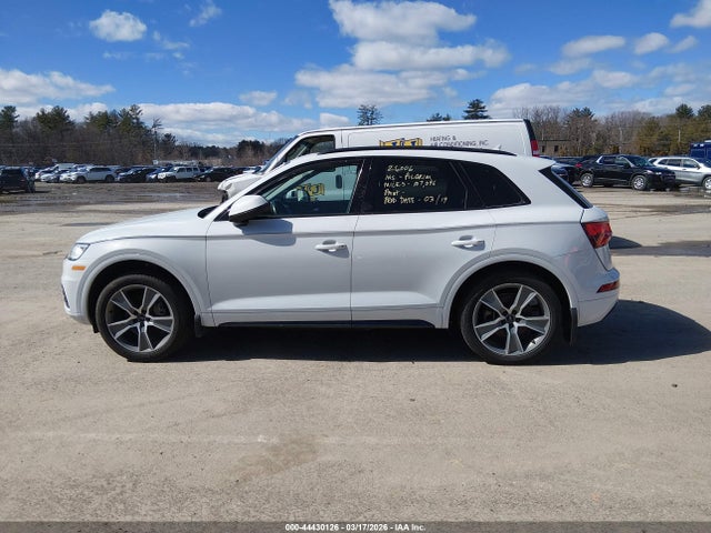 Audi Q5 45 Premium