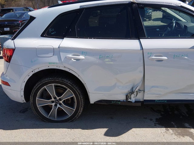 Audi Q5 45 Premium