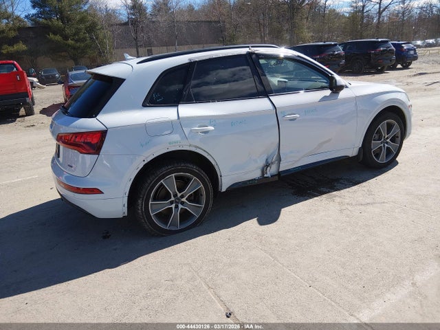Audi Q5 45 Premium