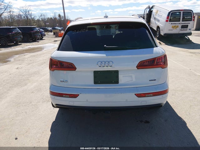 Audi Q5 45 Premium