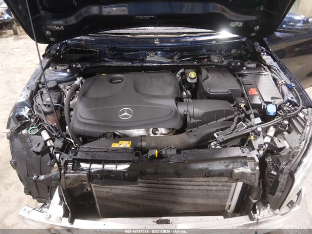 Mercedes-Benz GLA 4matic