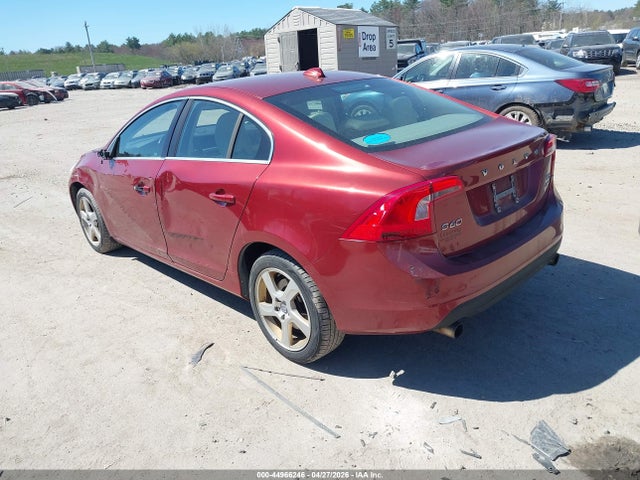 Volvo S60 T5 Platinum