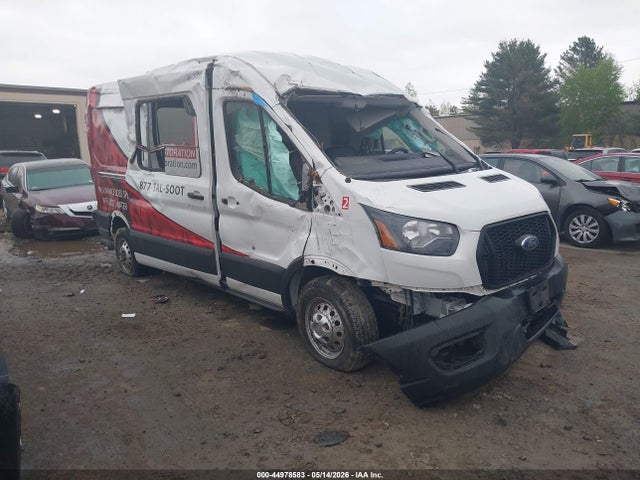 Salvage Ford Transit Image