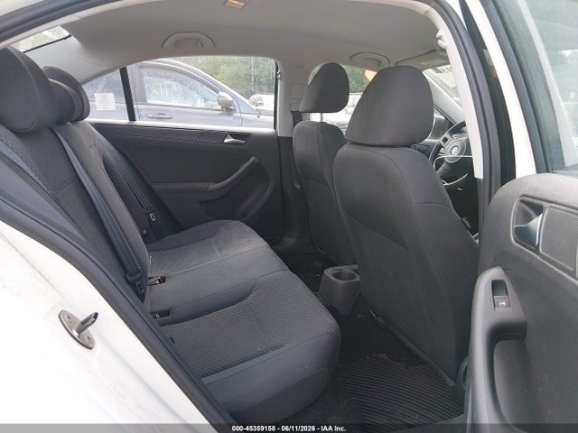 Volkswagen Jetta 2.0l S