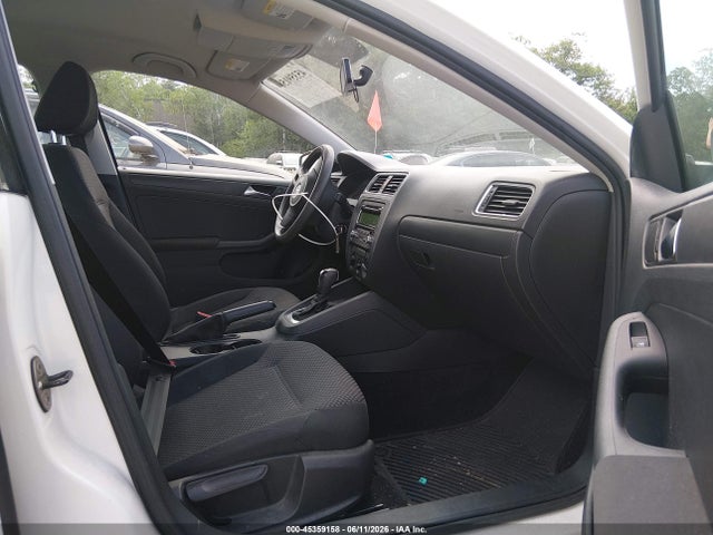 Volkswagen Jetta 2.0l S