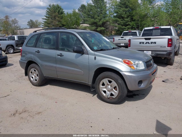 Salvage Toyota RAV4 Image