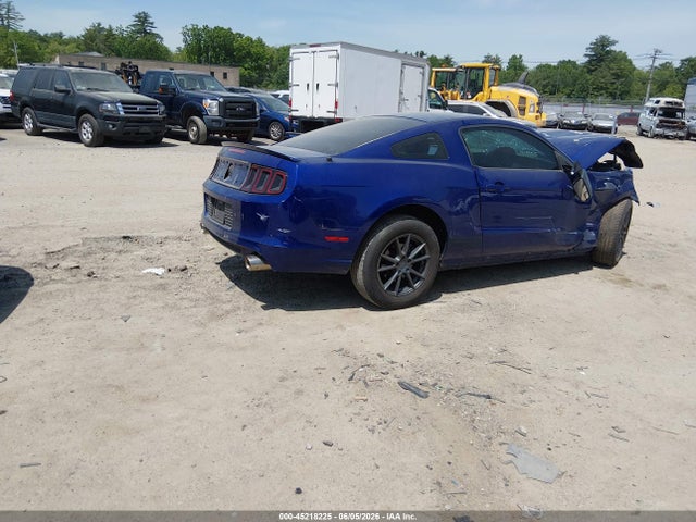 Ford Mustang V6