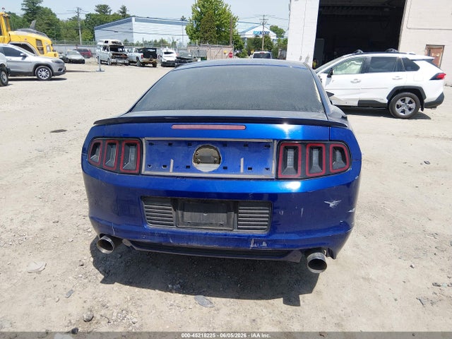 Ford Mustang V6