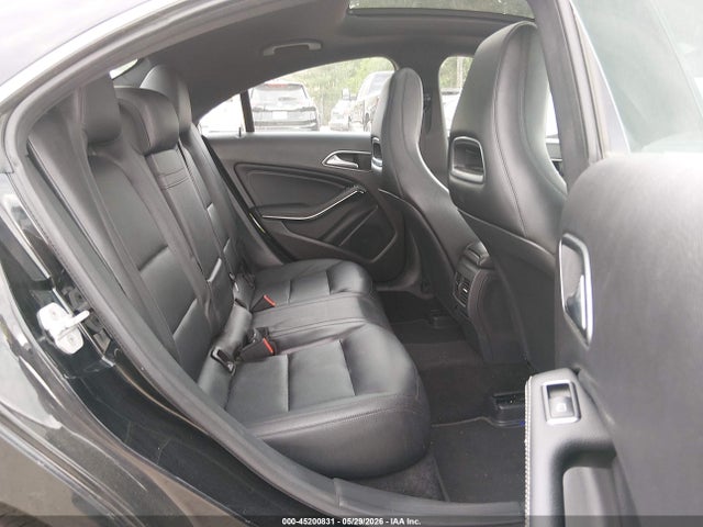 Mercedes-Benz Cla-class 4matic