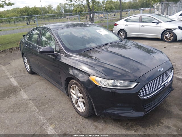 Salvage Ford Fusion Image