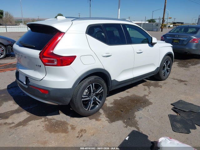 Volvo XC40 B5 Core