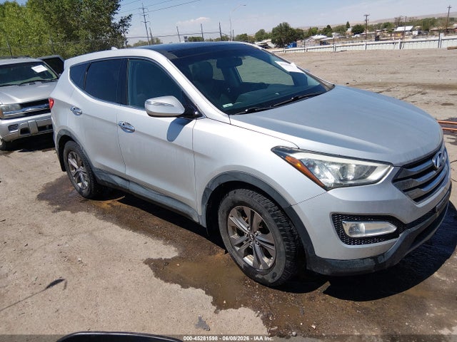Salvage Hyundai SANTA FE Image