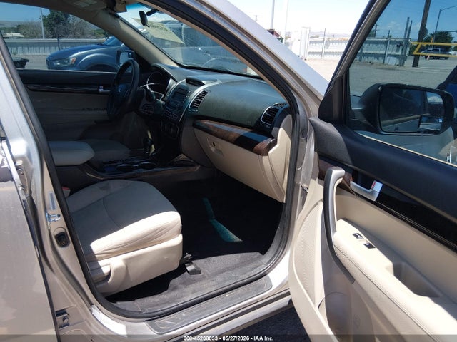 Kia Sorento Lx V6