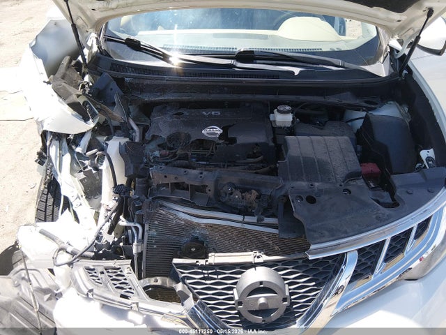 Nissan Murano Sv